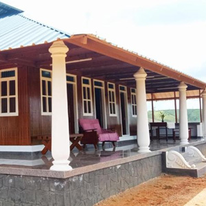 Koodaram Lounge - 45 Seater